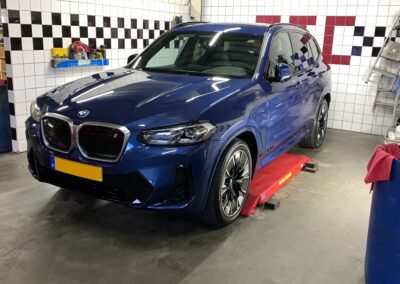 BMW IX3 Afgeleverd + Glascoating